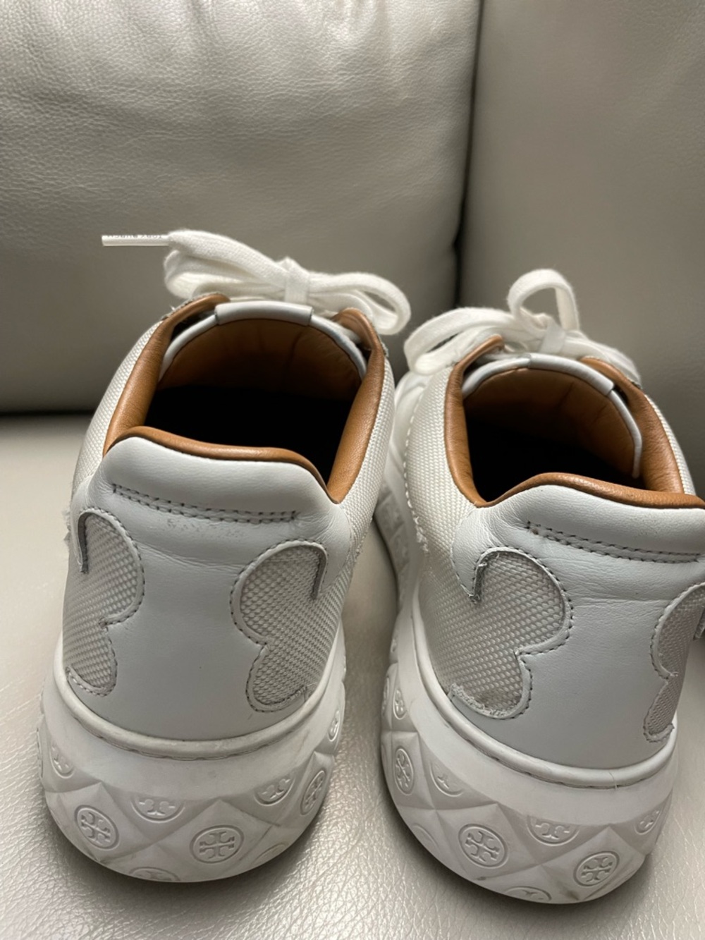 Tory Burch Ladybug Sneakers in White Size 9 - Picture 5 of 7